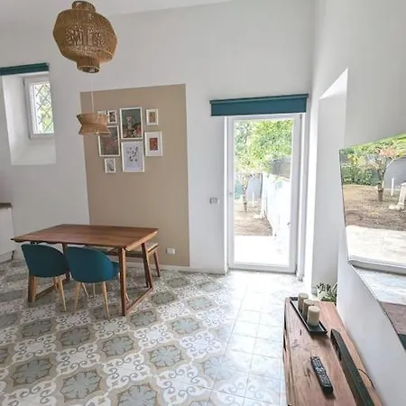La Casita Di Capodimonte Naples